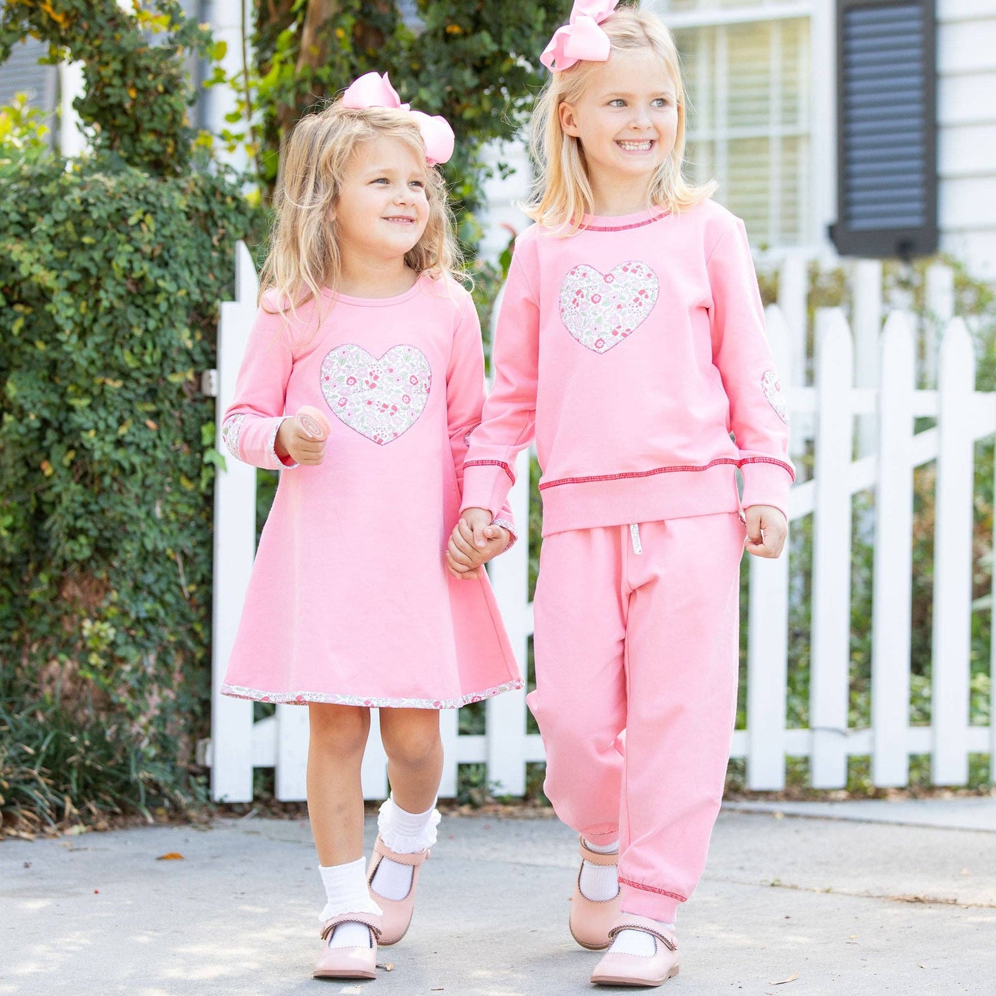 Sweatshirt Dress - Hearts