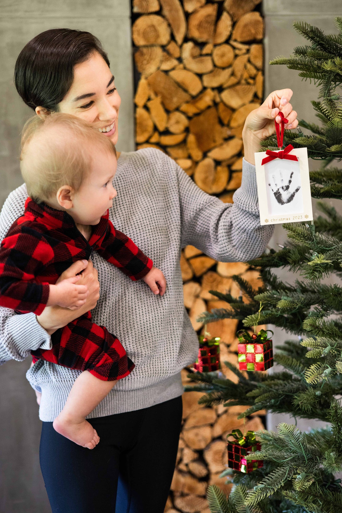 Baby's Print Christmas Ornament Kit with Clean-Touch Ink Pad