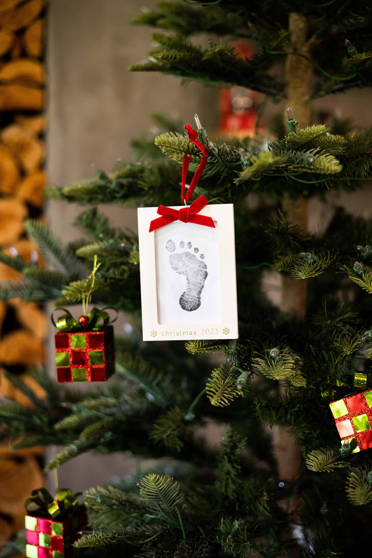 Baby's Print Christmas Ornament Kit with Clean-Touch Ink Pad